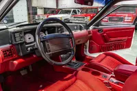 13_1991-Ford-Mustang-Oxford White-107446--46.jpg